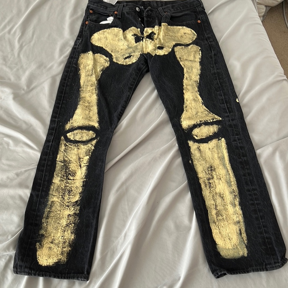 Levi’s hand painted jeans